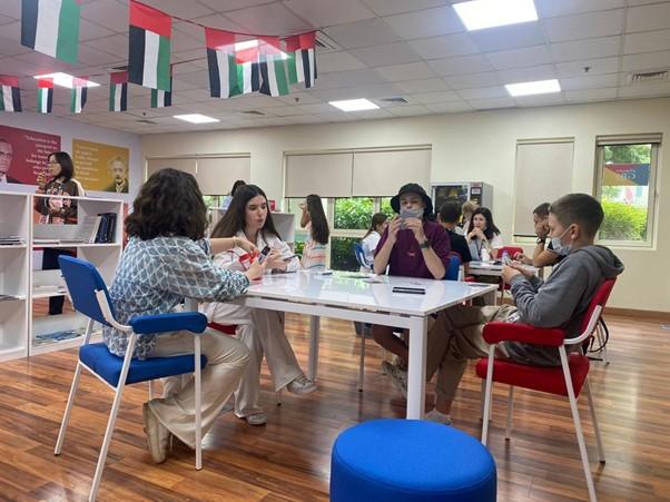 biblioteca dubai